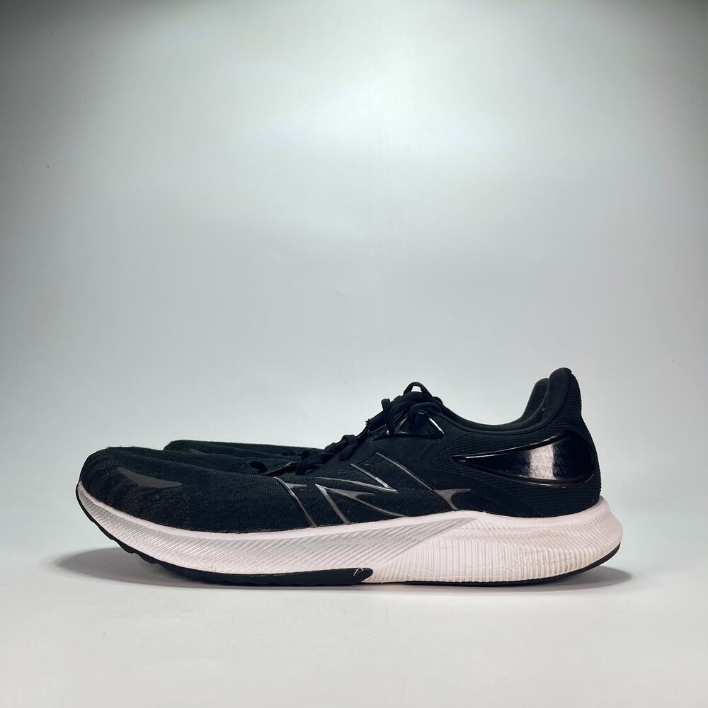 New Balance FuelCell Propel v3 Black White Running Shoes MFCPRLK3 Mens Sz 15 2E - Picture 3 of 8